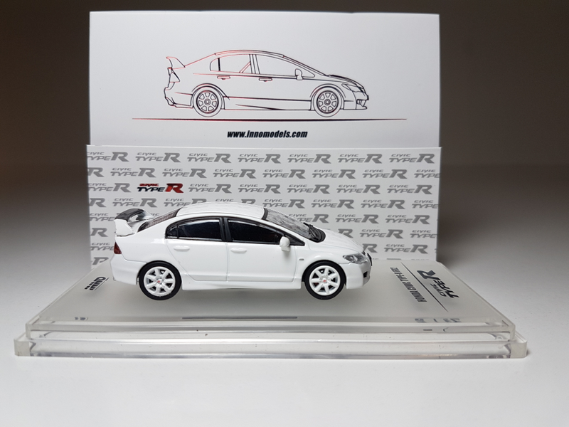 Illustration for article titled Photo Dump: White Civic Overload